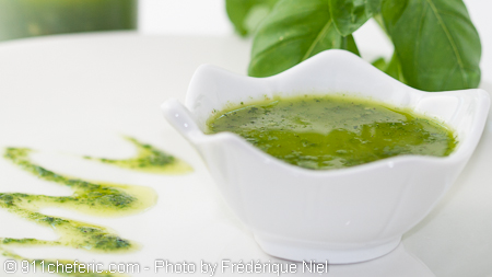 Basil Coulis – Basil Oil